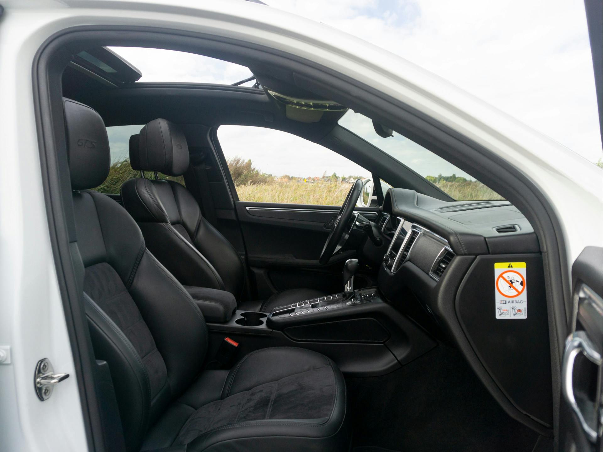 Porsche Macan 3.0 GTS | Sound Package Plus | Sportuitlaat | GTS Interieur pakket |
